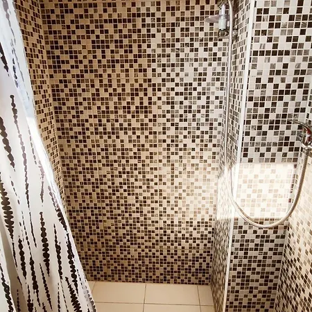 Chalúpkova Ulica - Solivar